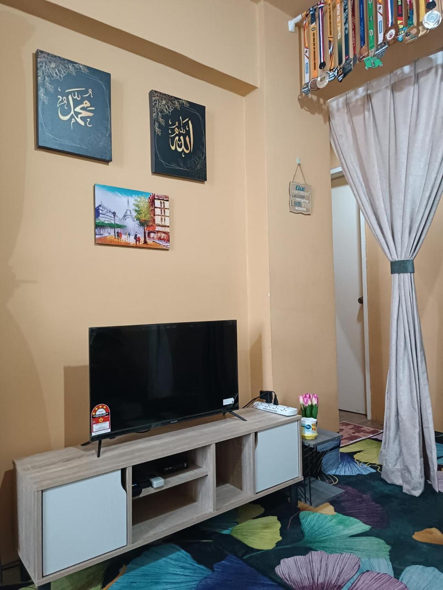 M.Fr Homestay Pangsapuri Putra Damai Путраджая Экстерьер фото