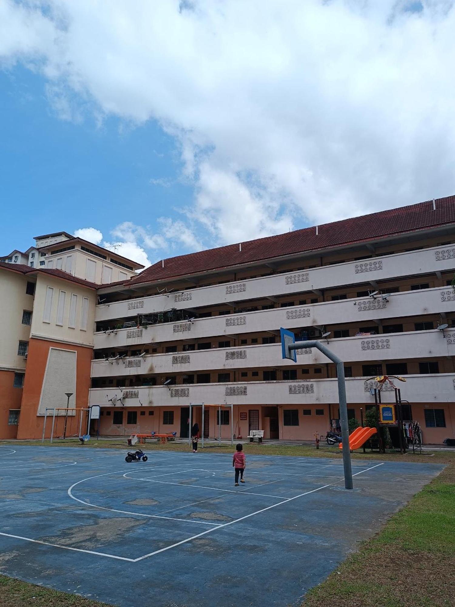 M.Fr Homestay Pangsapuri Putra Damai Путраджая Экстерьер фото